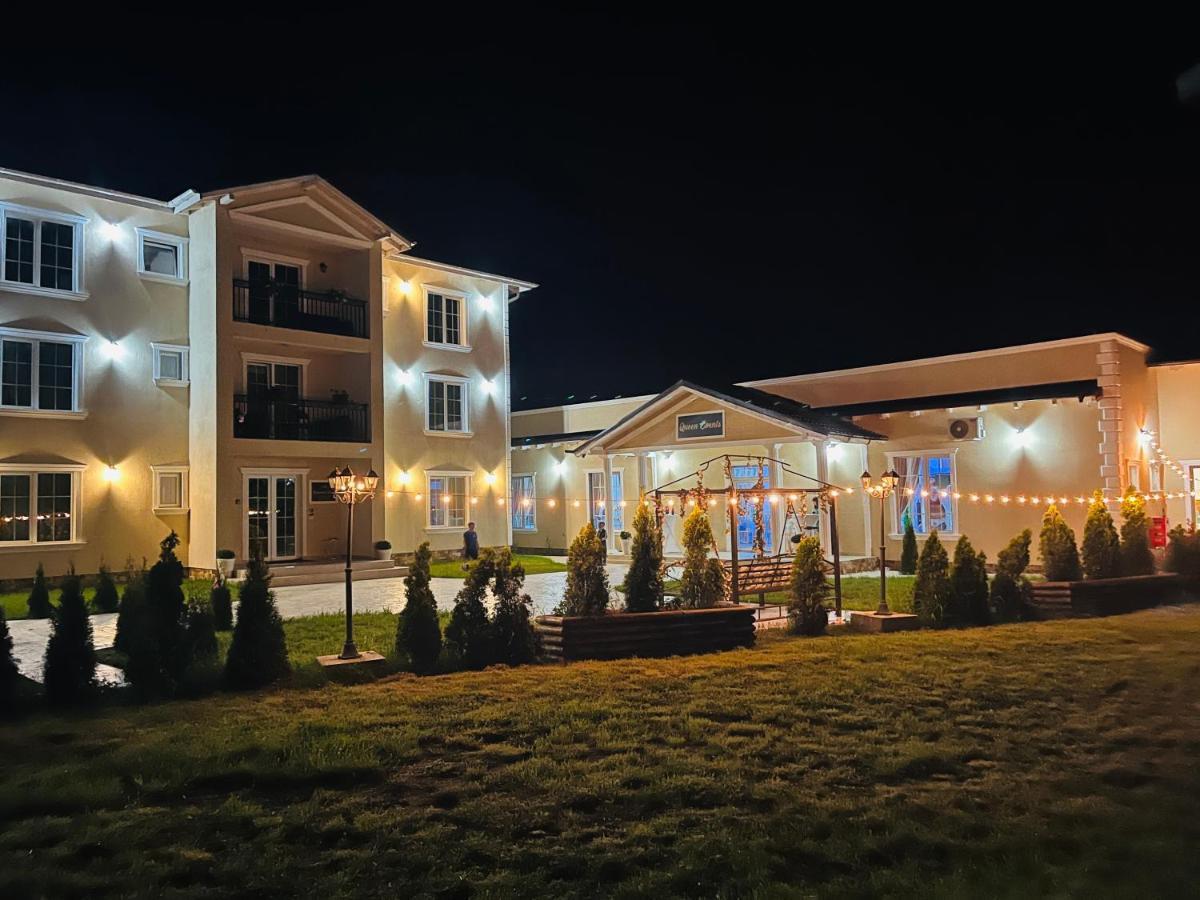 Pensiunea Queen Remetea Mare Exterior photo